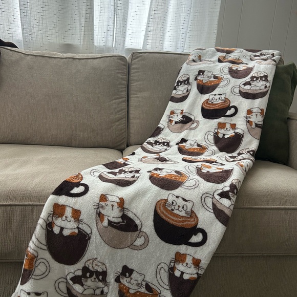 Berkshire LusterSoft Plush Throw Blanket - Brown, Black, White - Picture 1 of 5
